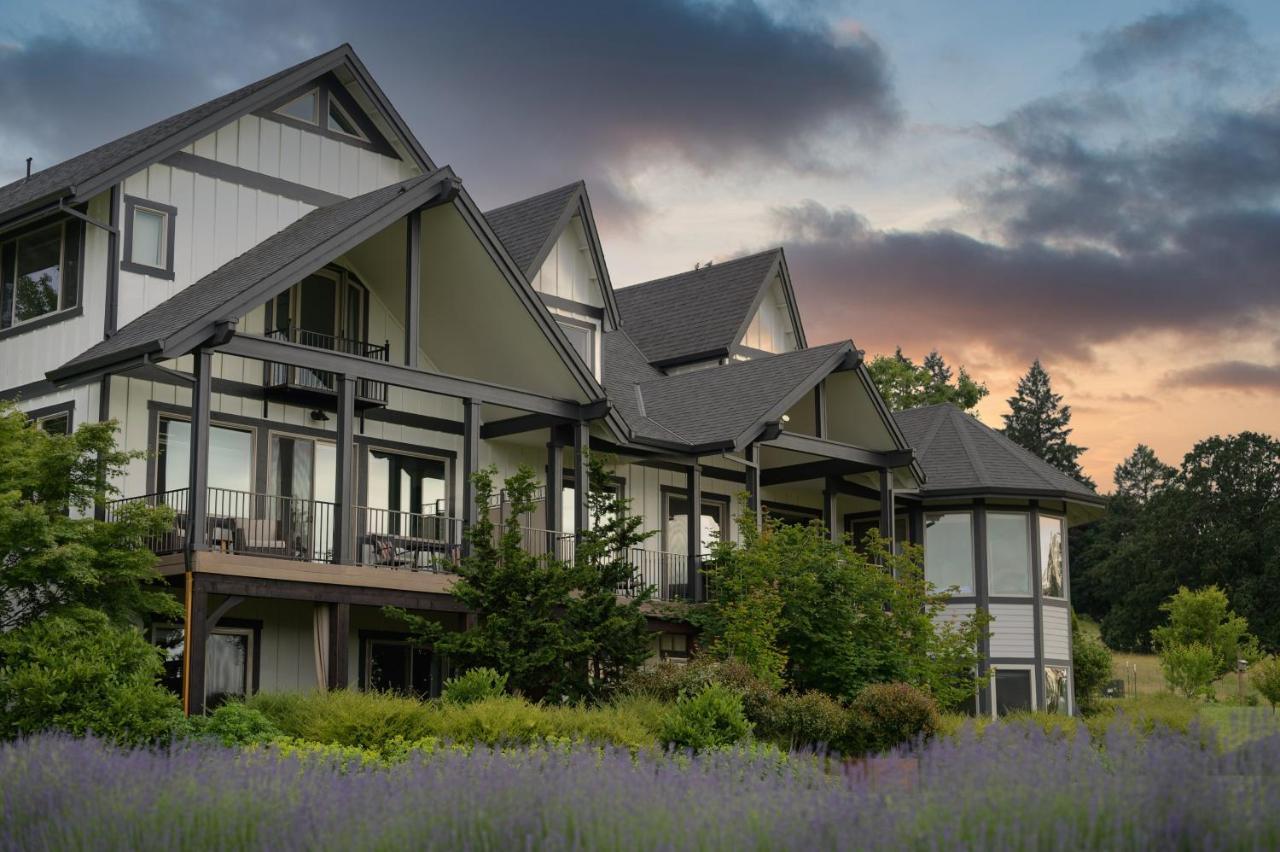 The Setting Inn Willamette Valley Ньюберг Экстерьер фото